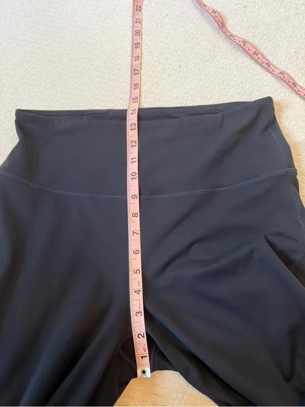Quince Navy Boot-Cut Cropped Flare Yoga Pants Large Navy - Image 7