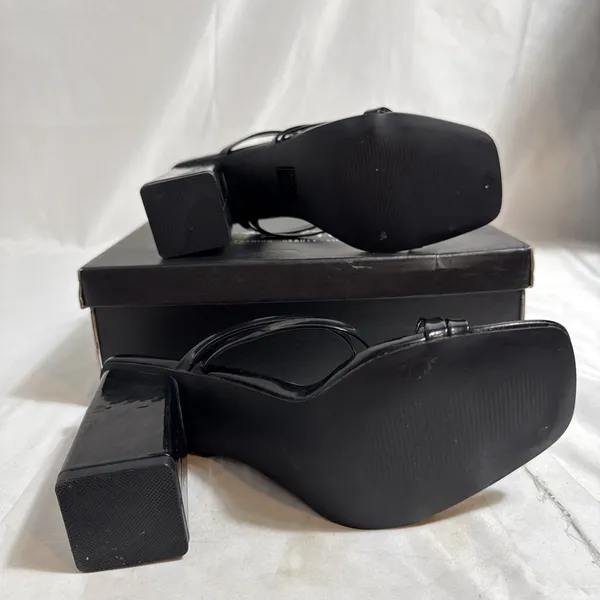 Pretty Little Thing Block Heel Strappy Mule Sandal Womens 7M In Box - Image 5
