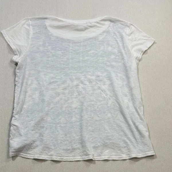 Ariat White and Blue Paisley Short Sleeve Tee - Image 6