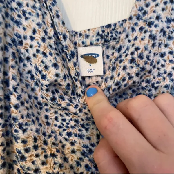 Old navy peplum top - Image 2