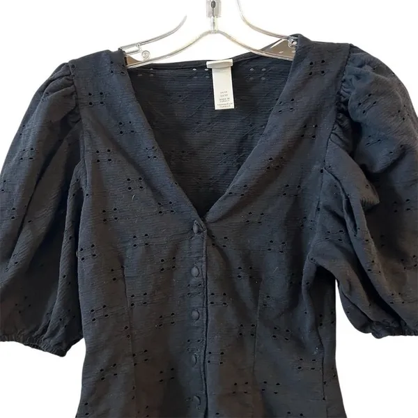 H&M Women's XS Black Puff Sleeve Blouse‎ - Image 2