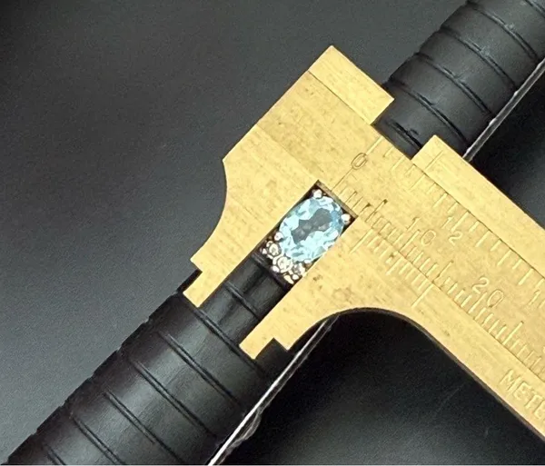Vintage 18KGE Aquamarine Blue Topaz CZ Ring Size 7 3g. - Image 15