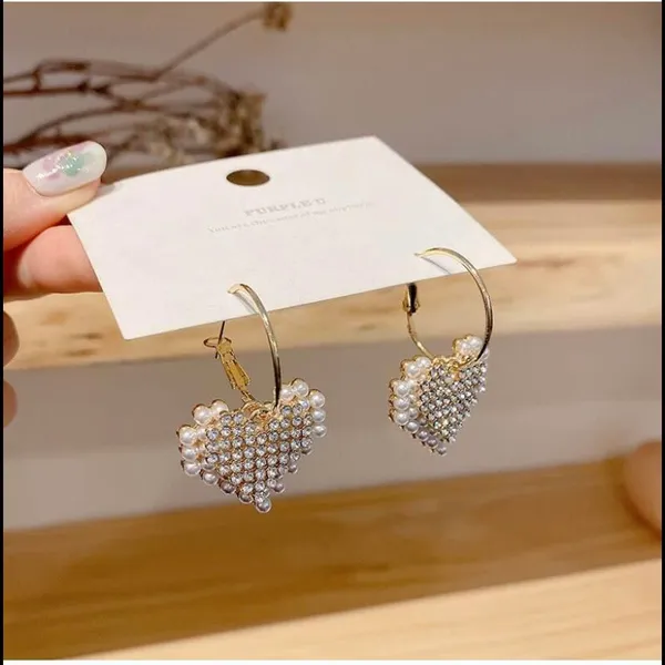 Women's Sweet Love Heart Pearl Dangle Drop Earrings - Image 3