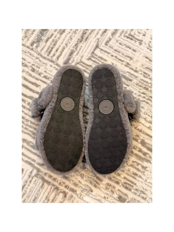 UGG women's size 7 gray Fuzz Yeah Slide Slipper Sandals S/N 1104662 - Image 8