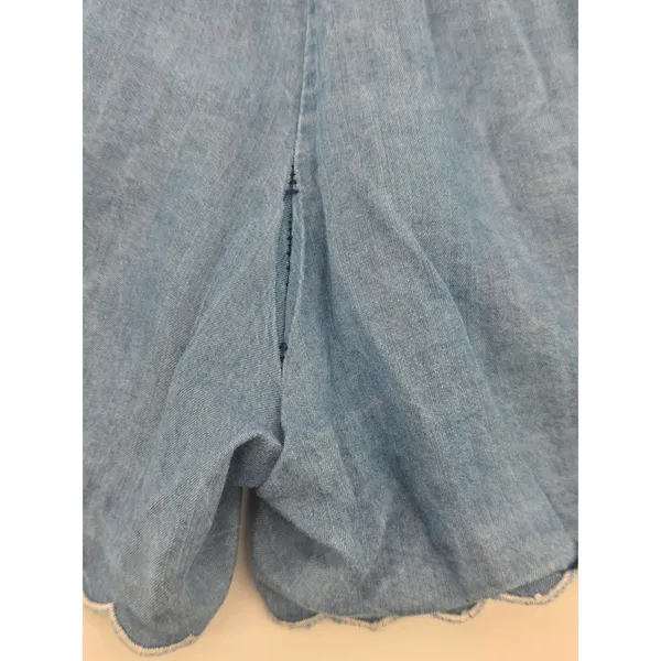 Skies Are Blue‎ Shorts Womens Medium Blue Chambray Scalloped Hem Elastic Waist - Image 4