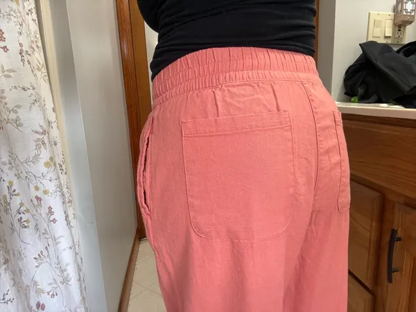Old Navy Linen Pants - Image 3