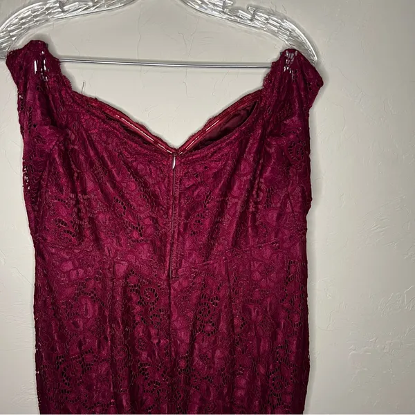 Maniju Burgundy Lace Floral Long Sleeve Off Shoulder Sweetheart‎ Maxi Dress - Image 9