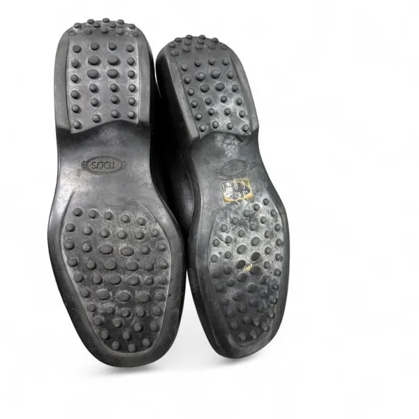 Vintage Tods women’s leather loafers - Image 4