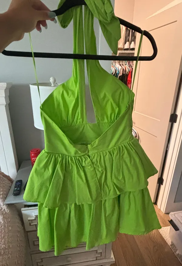 Green Dress - Image 2