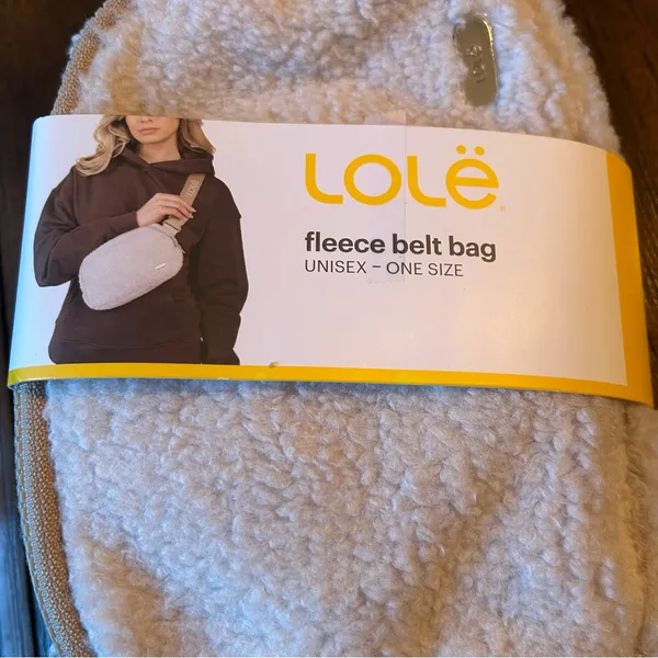 Lole Beige Fleece Belt Bag 7.5” X 5.25 Zip Up Adjustable Strap - Image 2