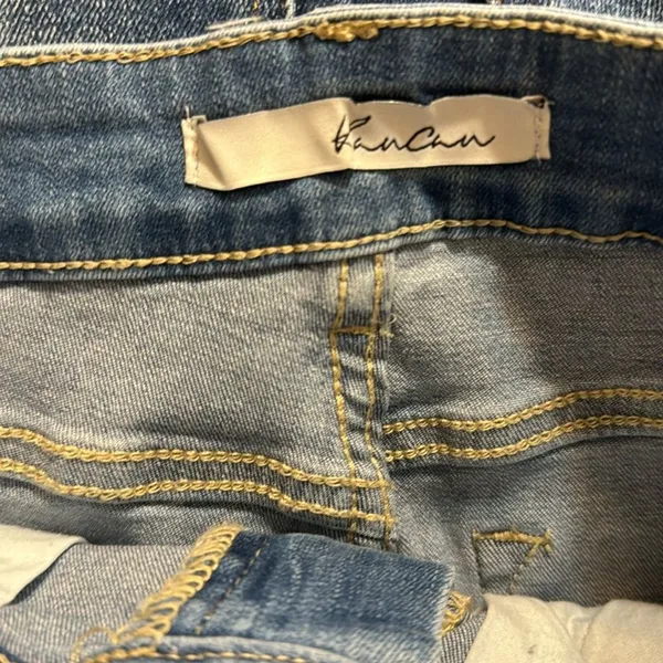 KanCan Shorts Women's Cut Off Stretch Midi Raw Hem Distressed Denim Size 27‎ - Image 7