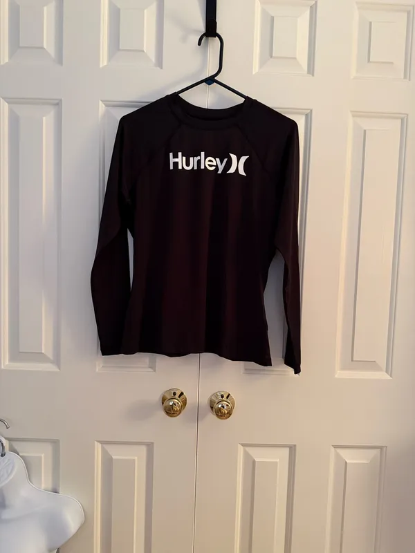 Hurley Rash Guard - Image 2