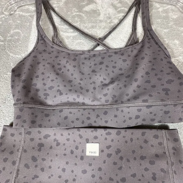 Vuori Womens Small Long Legging and Yosemite Bra Matching Set Chia Stucco Print - Image 5