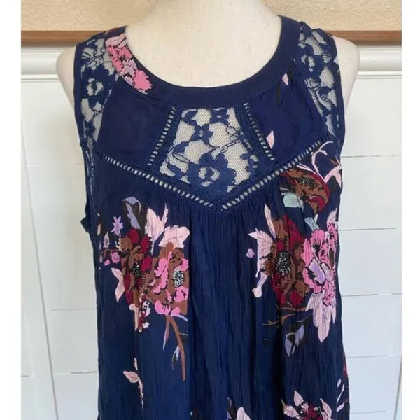 Patrons of Peace Navy Floral Lace Inset Sleeveless Boho Mini Dress NWT‎ Size S - Image 9