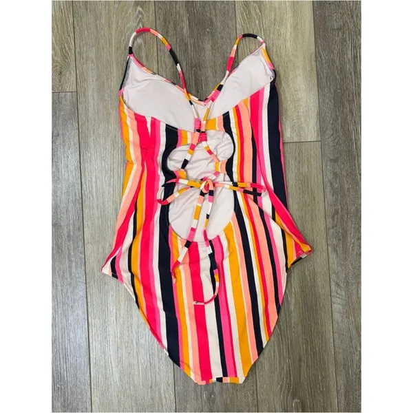 Aerie Strappy Back One Piece Swimsuit Women's Size Large - Image 4