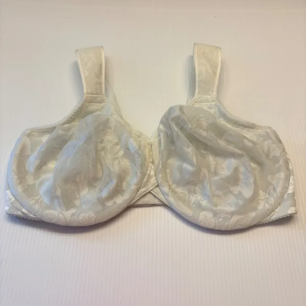 Wacoal 85567 Awareness Full Figure Seamless Underwire Bra 44DD Ivory Floral Lace - Image 2