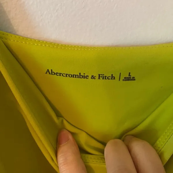 Abercrombie & Fitch Green Chartreuse Strappy Athletic Tank Dress Shorts Large - Image 2