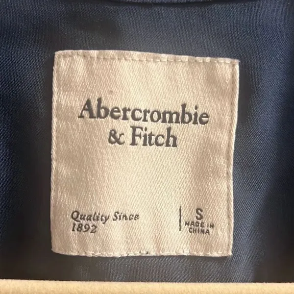 ✨Abercrombie & Fitch Ruched Sleeve Sz Small Blue Top✨ - Image 8