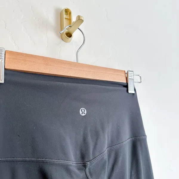 Lululemon | Align High-Rise 23" Crop Capri Leggings in Graphite Grey - Image 4