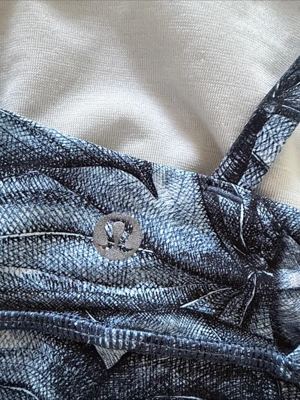 Lululemon Energy Bra - Image 4
