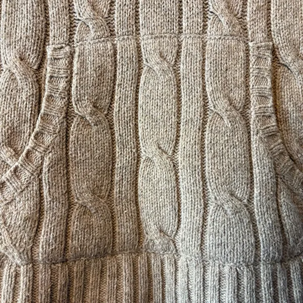 Hollister Y2K beige cable knit hooded deep v-neck rabbit hair sweater large - Image 6