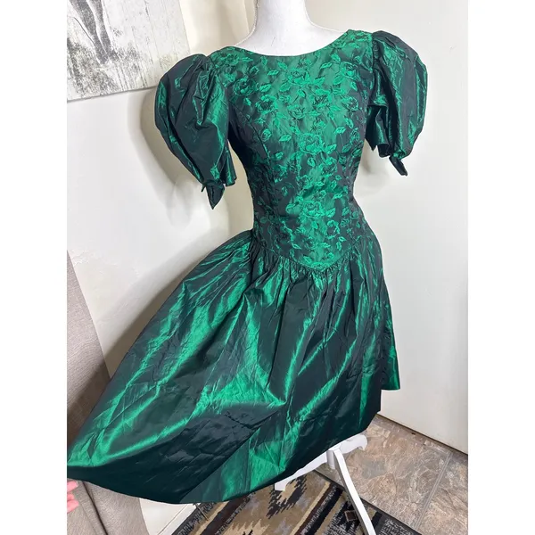 VTG 80s Emerald Green Iridescent Taffeta & Floral Prom Party Dress Whimsigoth - Image 2