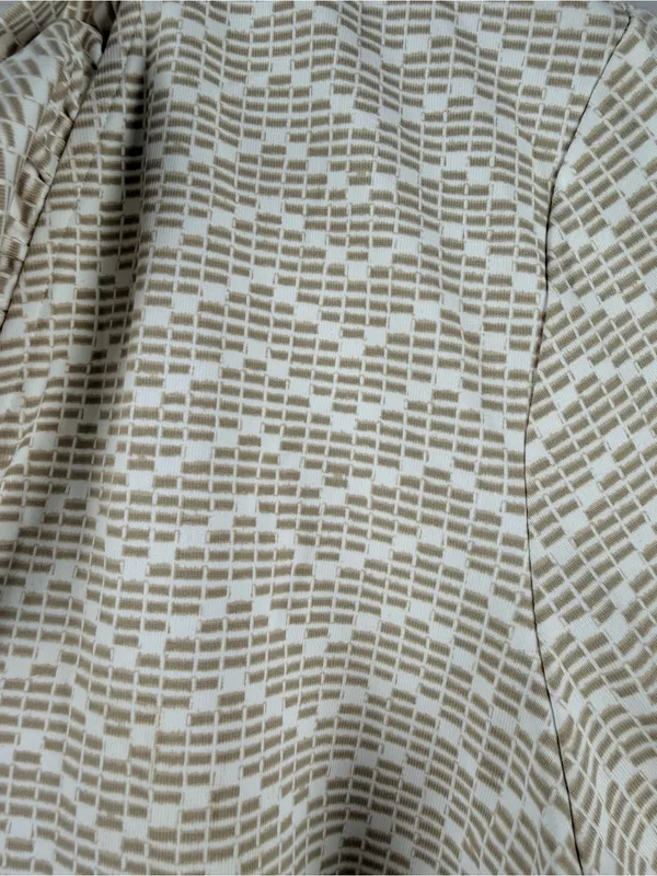 J. McLaughlin Dress Durham Catalina Cloth 3/4 Sleeve Stretch Tan Women sz medium - Image 3