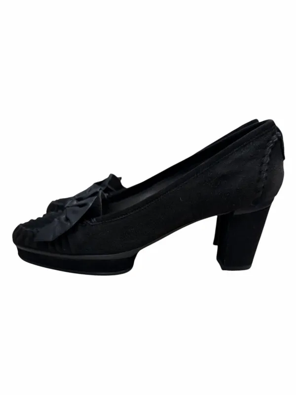 Stuart Weitzman Black Suede Bow Loafer Pumps - Image 3
