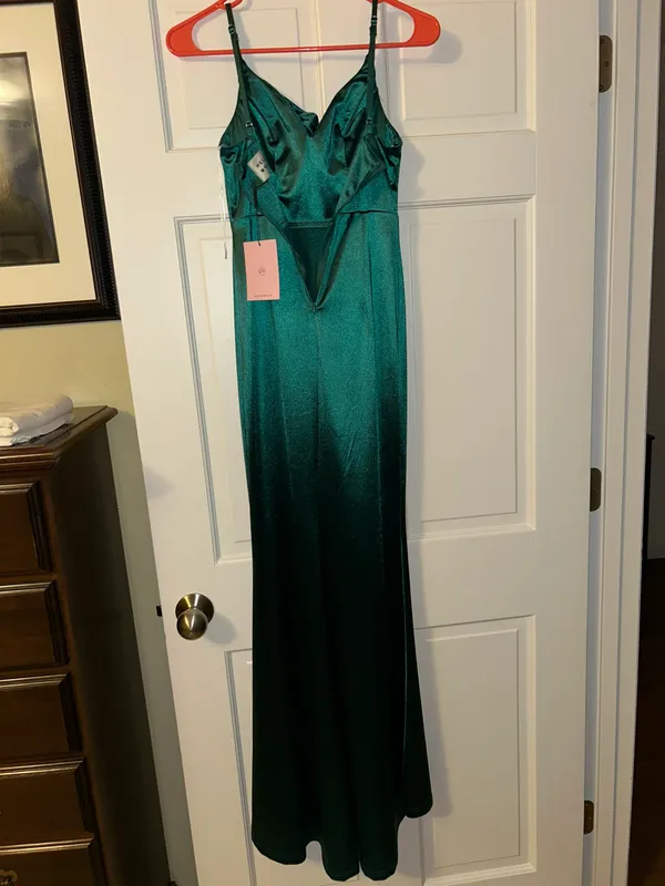 Hello Molly Green Maxi Dress - Image 2