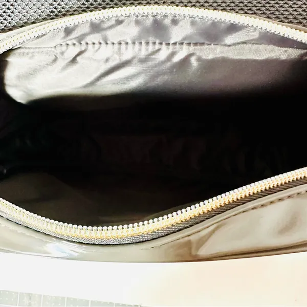 Sonia Kashuk Hanging Travel Case - Gray Patent Finish NWT - Image 7