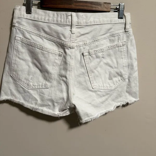 Abercrombie & Fitch Mid Rise Boyfriend Distressed White Shorts- Size 4/27 - Image 5