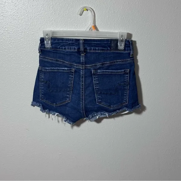 American Eagle Women Denim Super Stretch Hi-Rise Shortie‎ Shorts size 4 - Image 4
