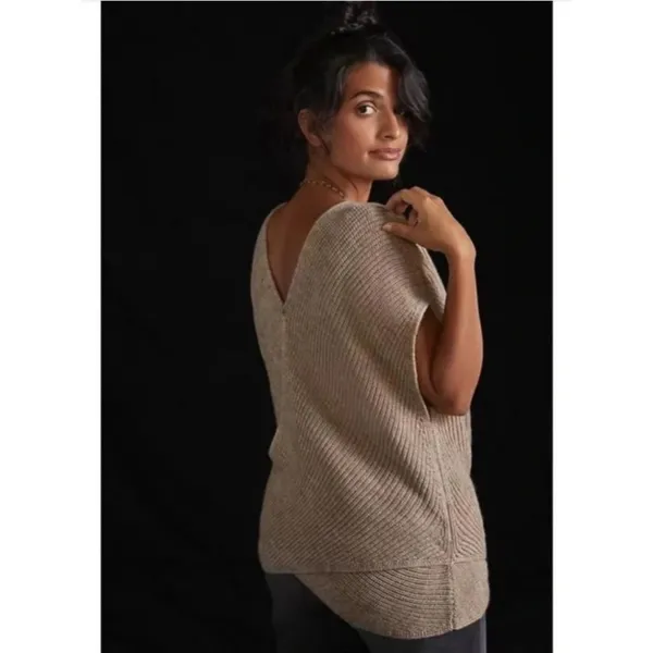 Anthropologie Twist-Front Sweater Set - Image 2