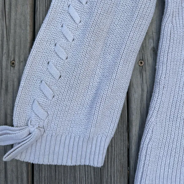 american eagle cream knit v-neck sweater - Image 6