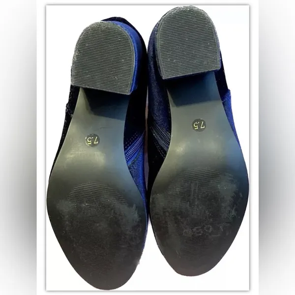 Steve Madden blue velvet booties - Image 9