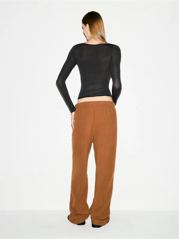 Skims Outdoor Fleece Straight Leg‎ Pant Size Small Nwt - Image 2
