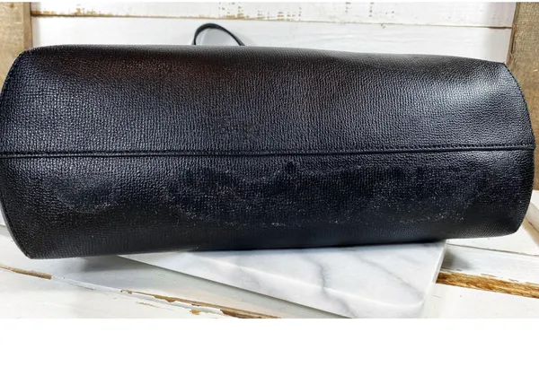 Fendi Textured Leather Logo Shopping Tote & Detachable Pouch - Image 7