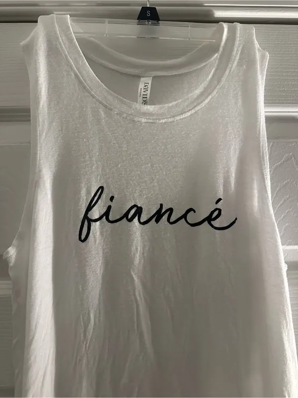 White David’s Bridal "Fiancé" Sleeveless Tank Top Size Small - Image 2