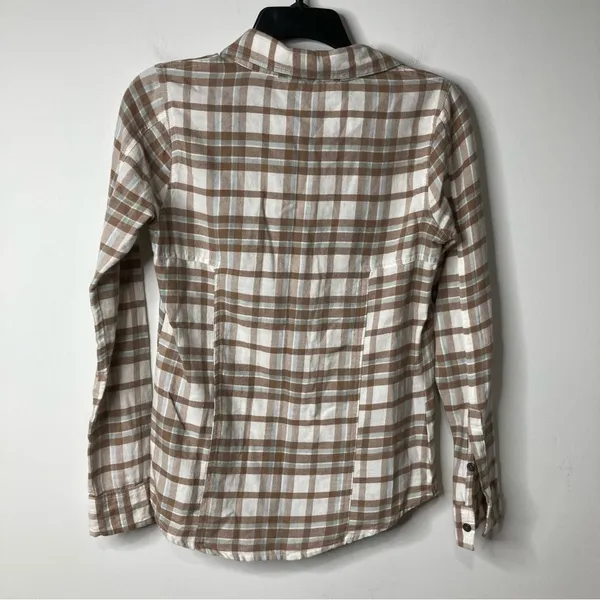 NWT BKE plaid flannel button down shirt‎ size XS - Image 5