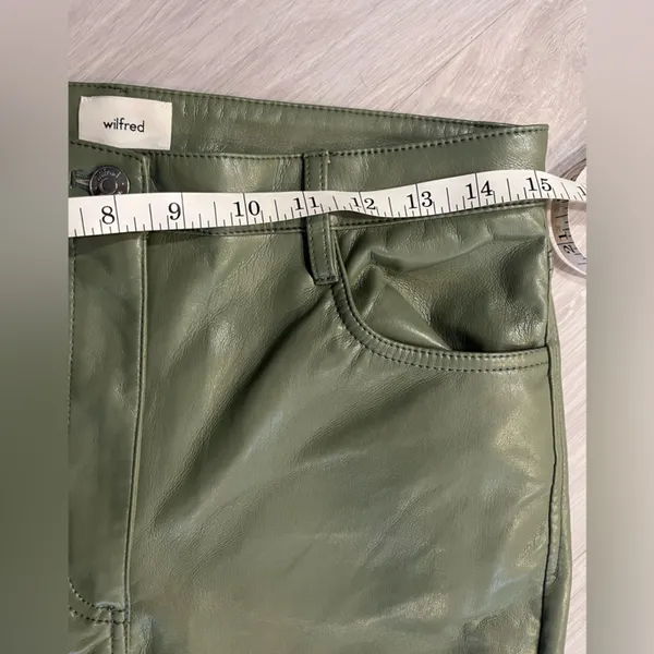 NWOT Wilfred Aritzia Olive‎ Leather Pants - Image 6