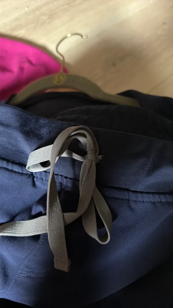 FIGS Navy Scrub Jogger Pants + Top Set - Image 3