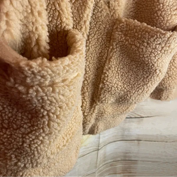 Polly oversized teddy bear tan pixie coat jacket with pockets women size S/M - Image 7