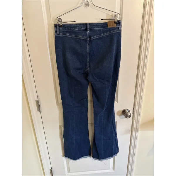 American Eagle Women's Blue Jeans Sz 10 Long Super High-rise Flare Next Level - Image 2