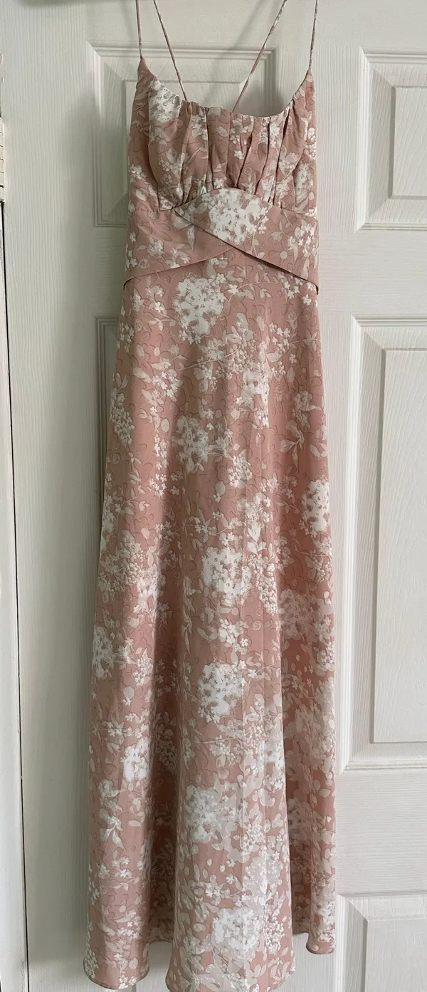 Selfie Leslie Pink Floral Midi Dress - Image 3
