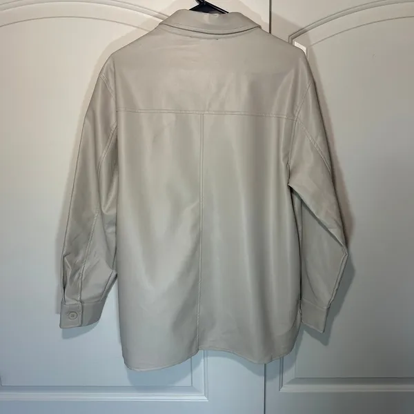 NWT Altard State‎ Beige Faux Leather Shirt Jacket Shacket Button Womens Medum - Image 5
