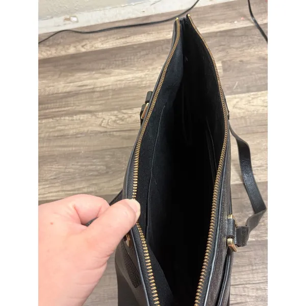 Nordstrom Black Leather Shoulder Bag Classic Neutral Minimalist Top Handle Purse - Image 5