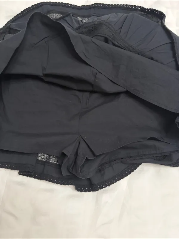 Abercrombie & Fitch Black Tiered Mini Skirt - Image 2