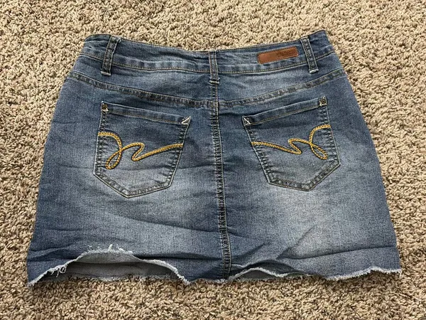 Jean Skirt Size 8 - Image 2