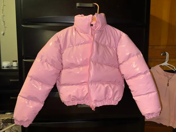 Pink Shiny Cropped Puffer Jacket - Image 2