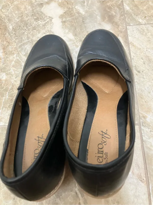Eurosoft by Sofft Heels Black Size 8.5 - Image 6